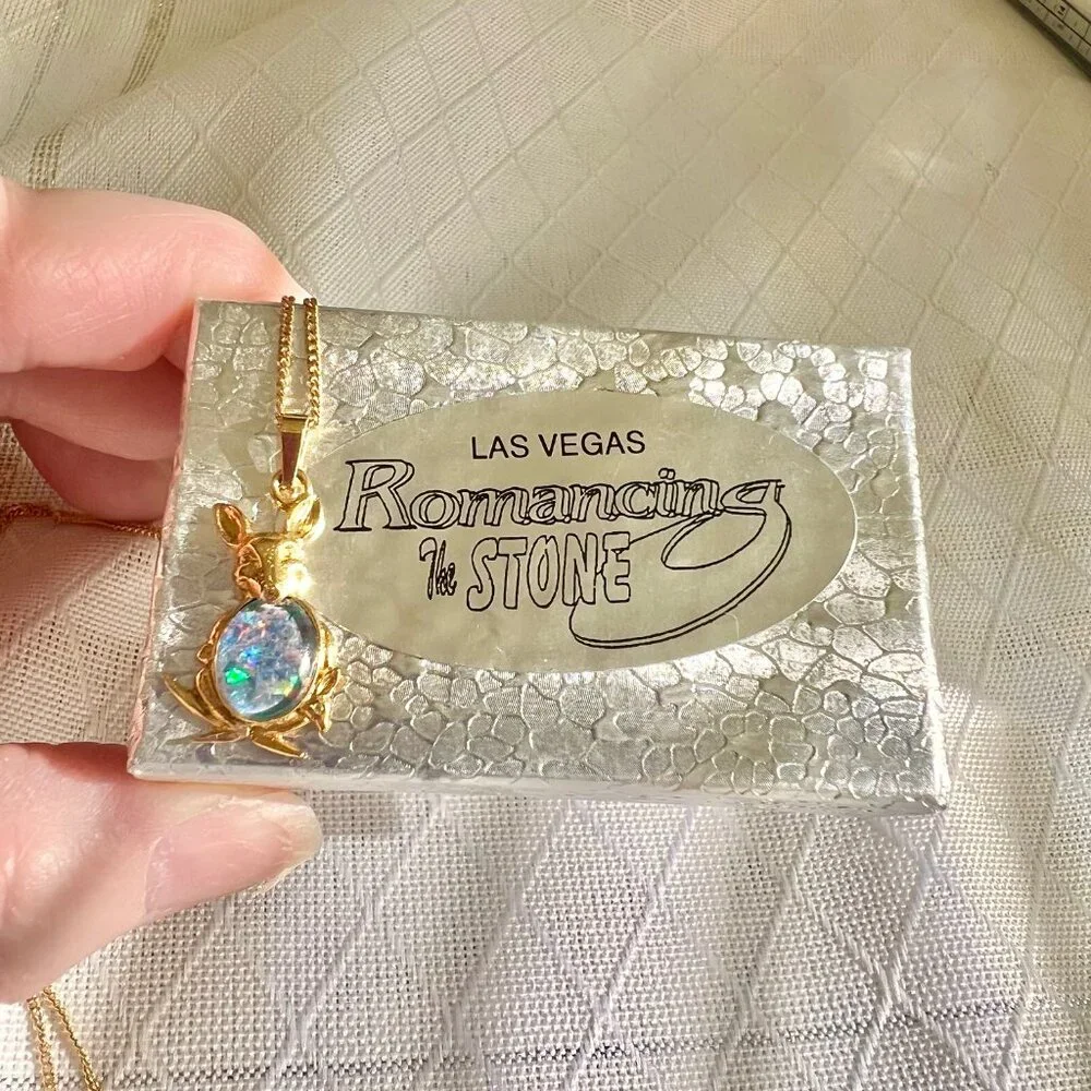 Vintage Australian Opal Kangaroo Necklace Romancing the Stone LasVegas Souvenir
